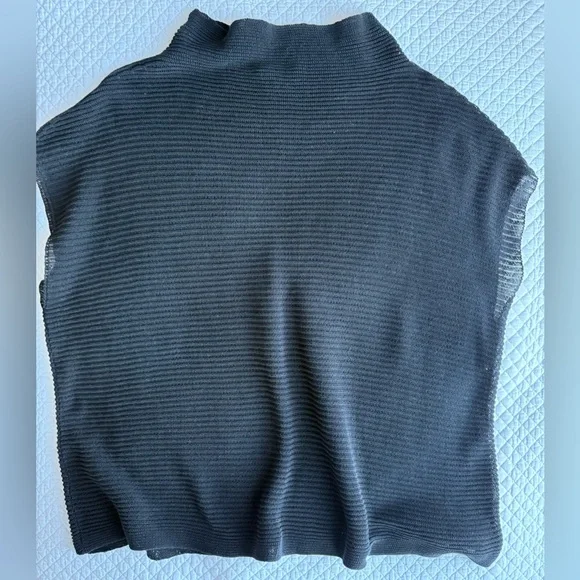 Eileen Fisher Organic Linen Cotton Funnel Neck Box-Top in Black Size S/M - Picture 9 of 12